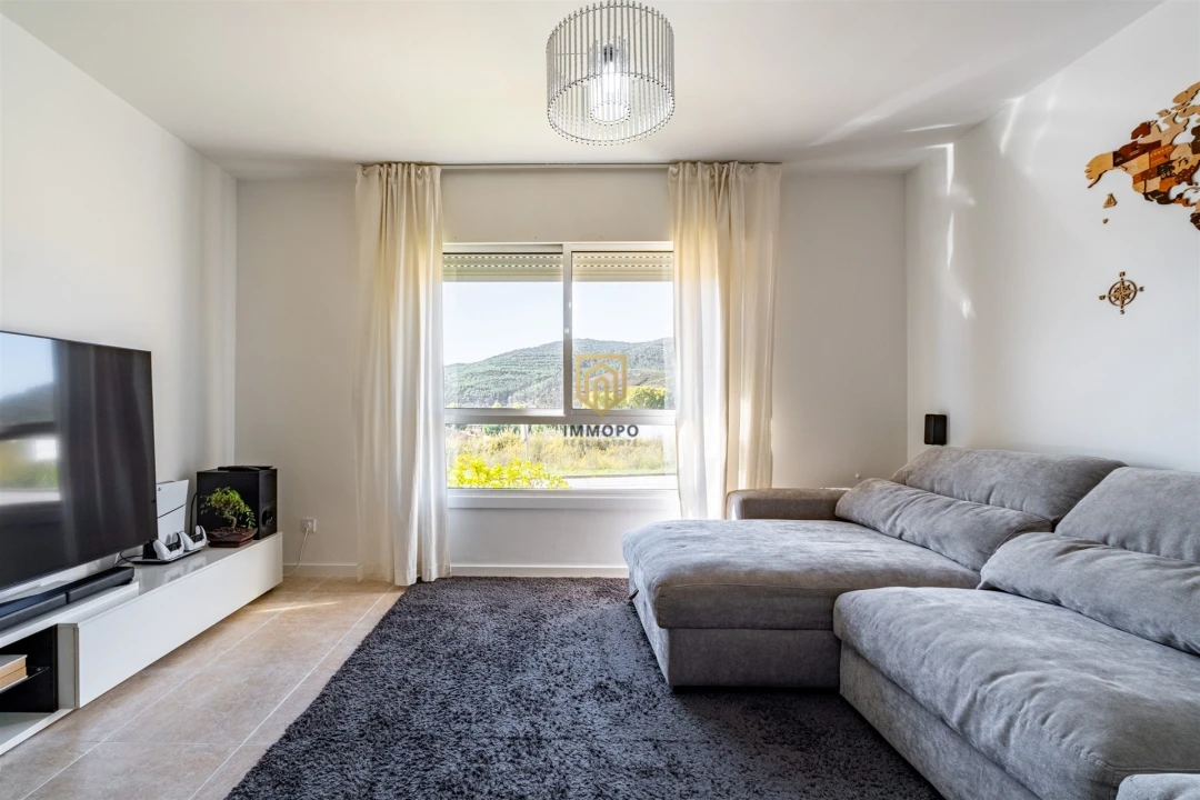Apartamento T2 para Venda em Valongo Foto 2