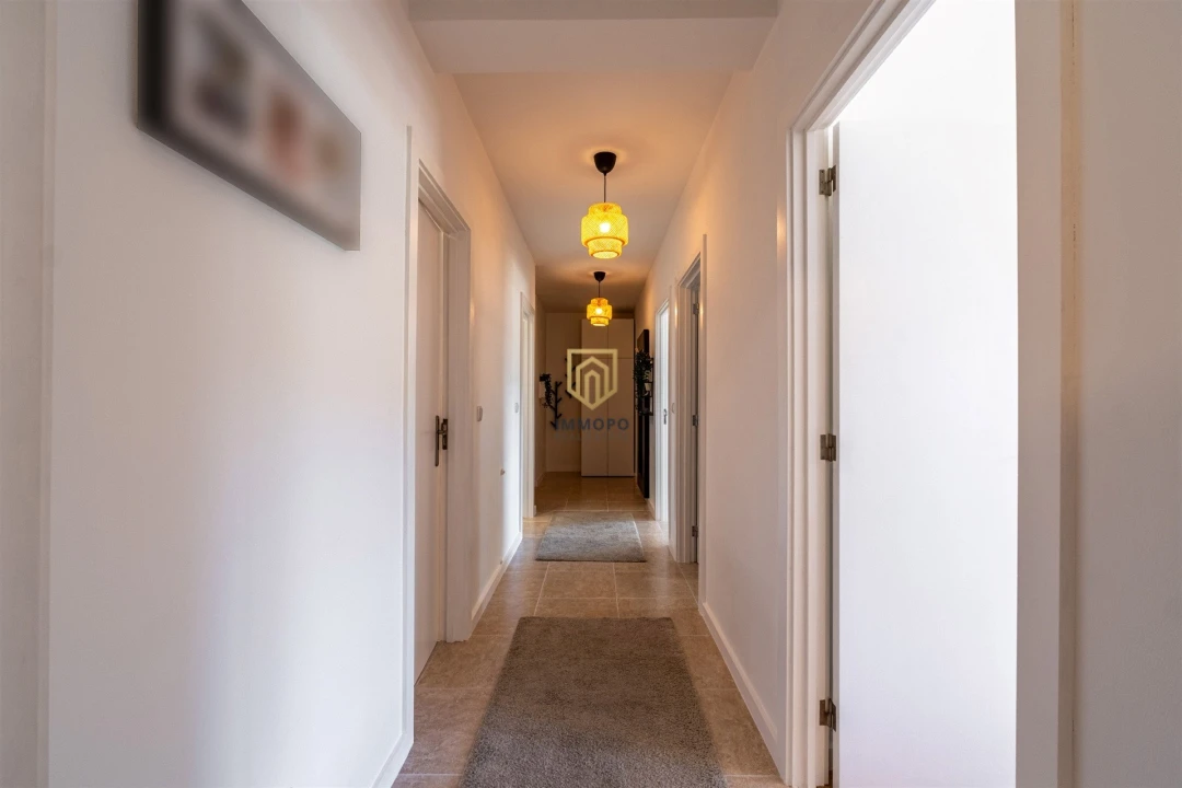 Apartamento T2 para Venda em Valongo Foto 12