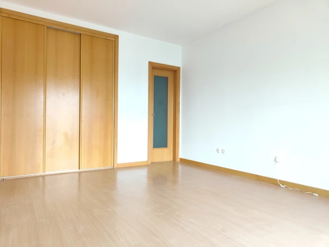 Apartamento T2 para Arrendamento em Esgueira Foto 14