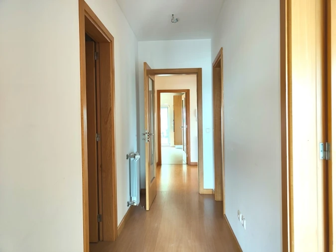Apartamento T2 para Arrendamento em Esgueira Foto 6