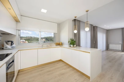 Apartamento T3 para Venda em Leiria, Pousos, Barreira e Cortes