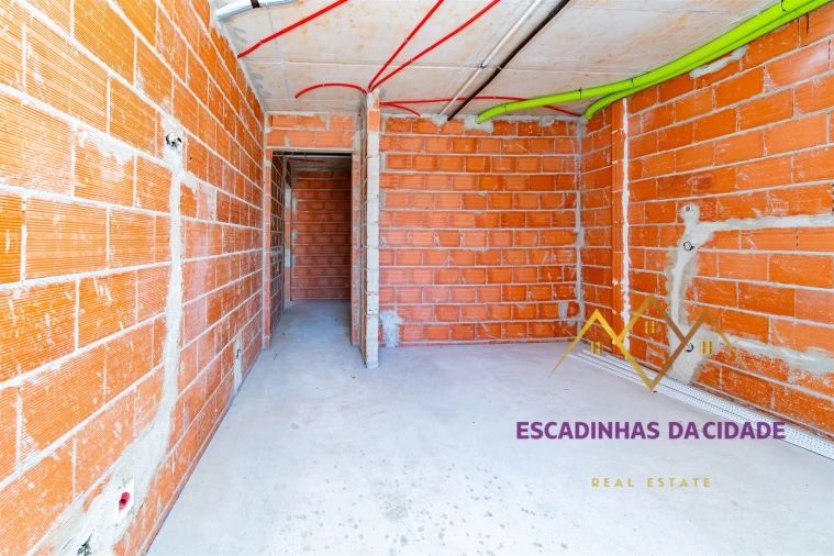 Apartamento T2 para Venda em Loures Foto 16