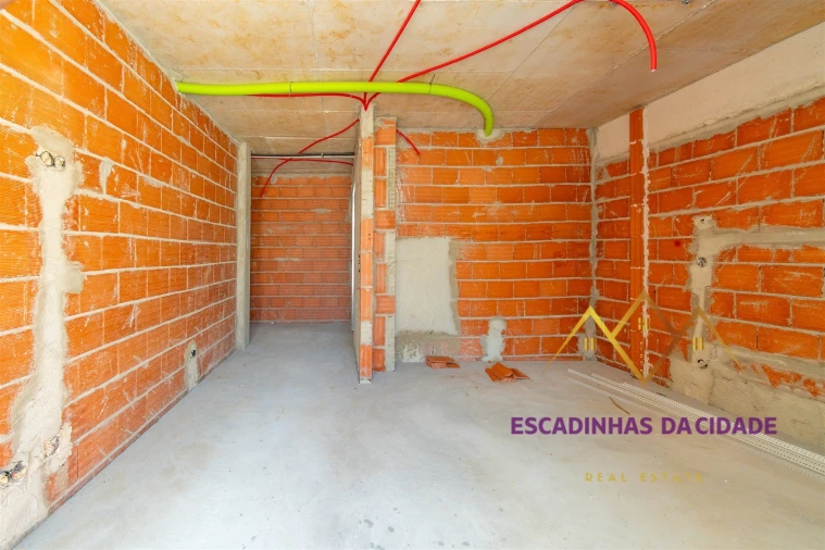 Apartamento T2 para Venda em Loures Foto 18