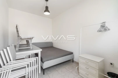 Moradia T5 para Venda em Loureira
