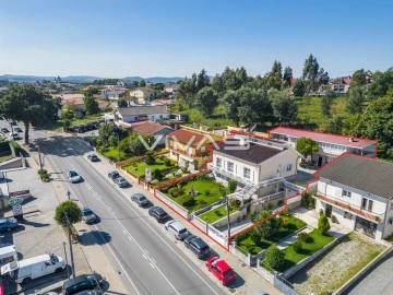 Moradia T5 para Venda em Loureira