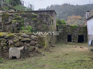 Moradia T0 para Venda em Ponte da Barca, V.N. Muía, Paço Vedro Magalhães