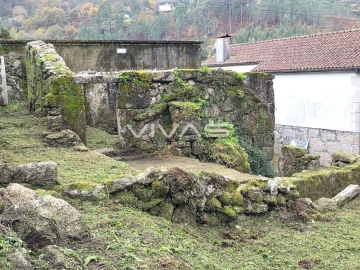 Moradia T0 para Venda em Ponte da Barca, V.N. Muía, Paço Vedro Magalhães
