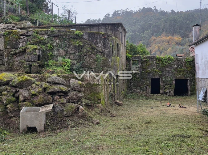 Moradia T0 para Venda em Ponte da Barca, V.N. Muía, Paço Vedro Magalhães Foto 2