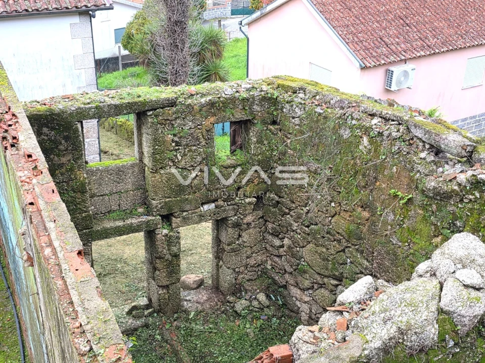 Moradia T0 para Venda em Ponte da Barca, V.N. Muía, Paço Vedro Magalhães Foto 6