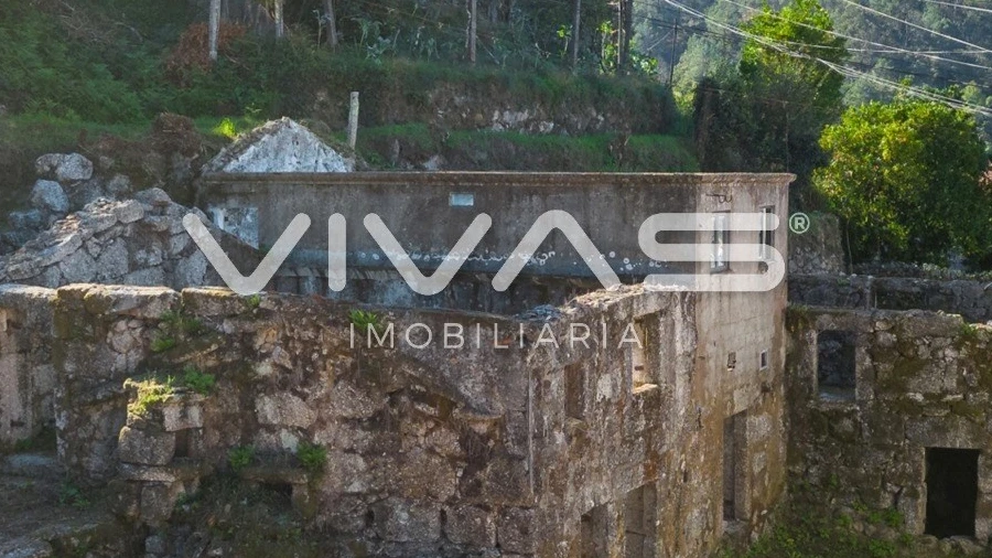 Moradia T0 para Venda em Ponte da Barca, V.N. Muía, Paço Vedro Magalhães