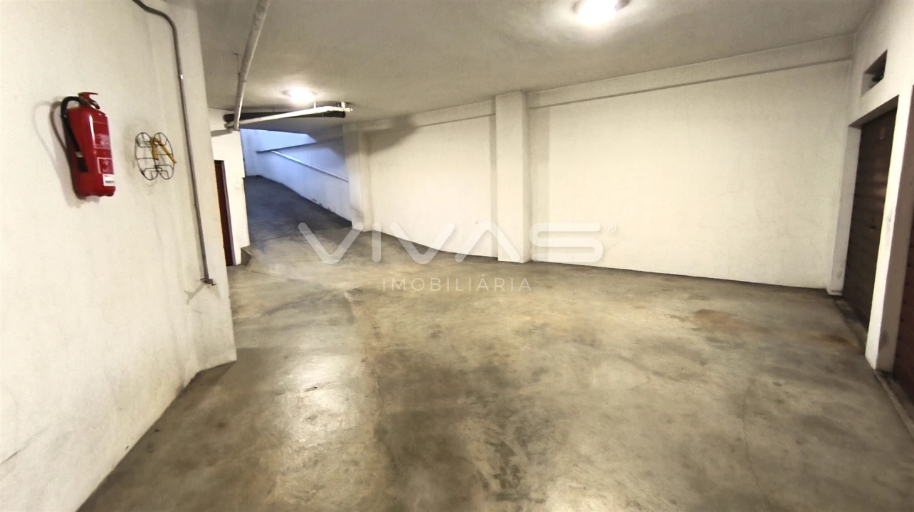Apartamento T3 para Arrendamento em São Vitor (Braga) Foto 27