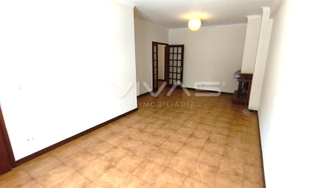 Apartamento T3 para Arrendamento em São Vitor (Braga)