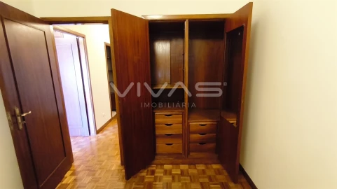 Apartamento T3 para Arrendamento em São Vitor (Braga)
