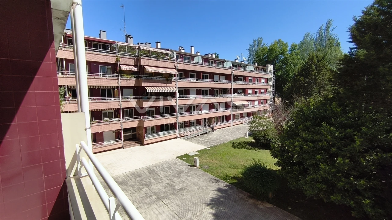 Apartamento T3 para Arrendamento em São Vitor (Braga) Foto 3