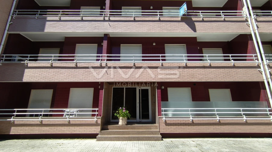 Apartamento T3 para Arrendamento em São Vitor (Braga) Foto 2