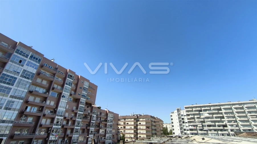 Apartamento T3 para Arrendamento em São Vitor (Braga) Foto 30