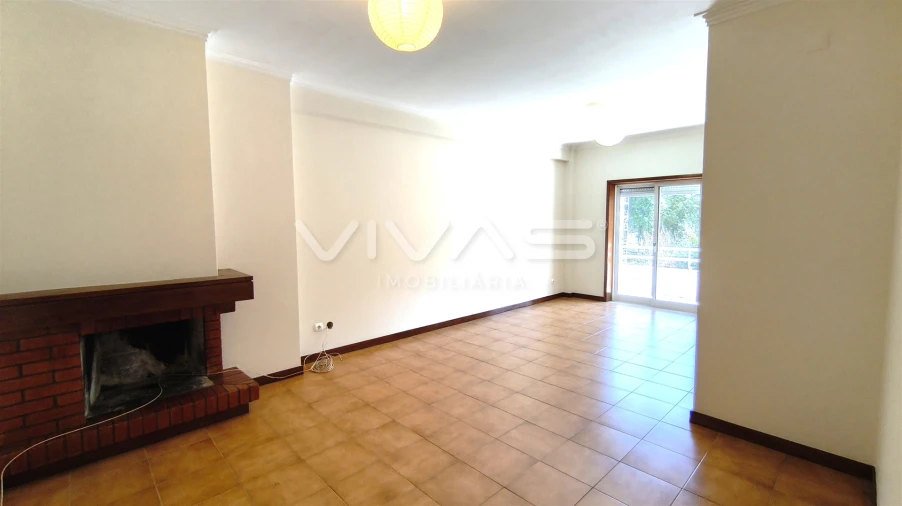Apartamento T3 para Arrendamento em São Vitor (Braga) Foto 12
