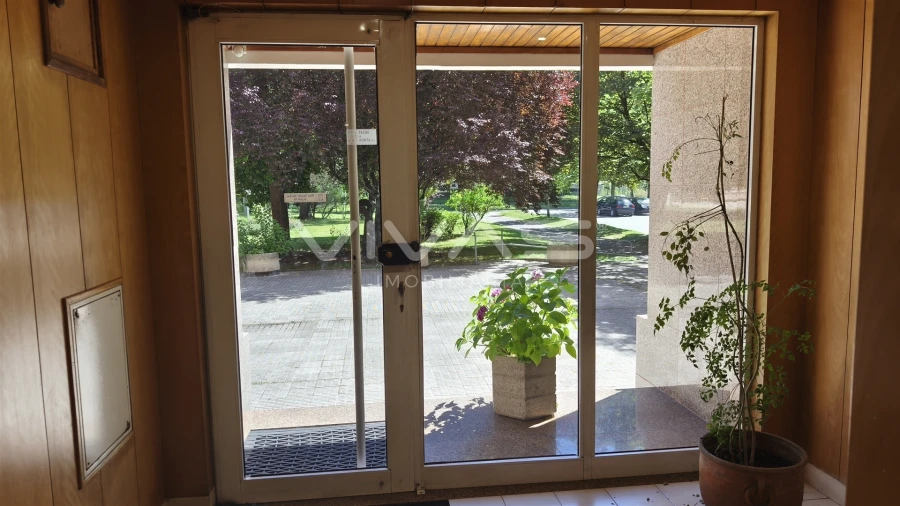 Apartamento T3 para Arrendamento em São Vitor (Braga) Foto 6