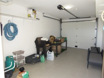 Moradia T4 para Venda em Atouguia da Baleia