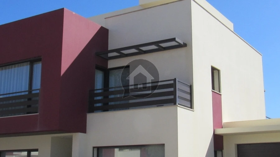 Moradia T4 para Venda em Atouguia da Baleia