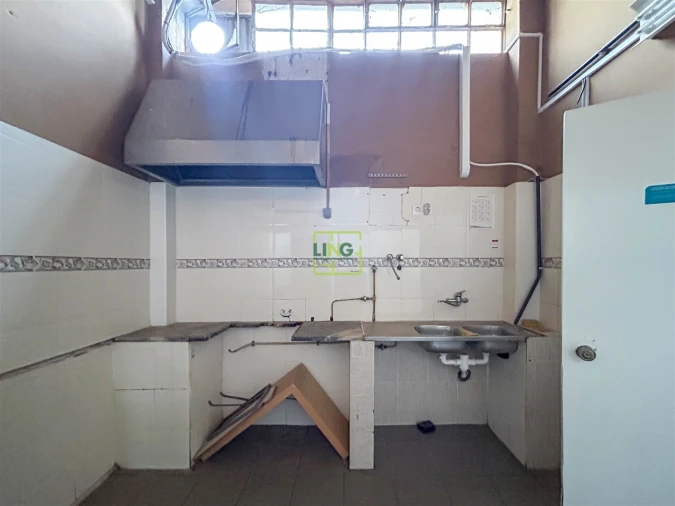 Loja para Arrendamento em Castelo Branco Foto 15