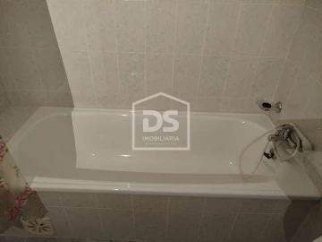 Apartamento T2 para Venda em Currelos, Papízios e Sobral