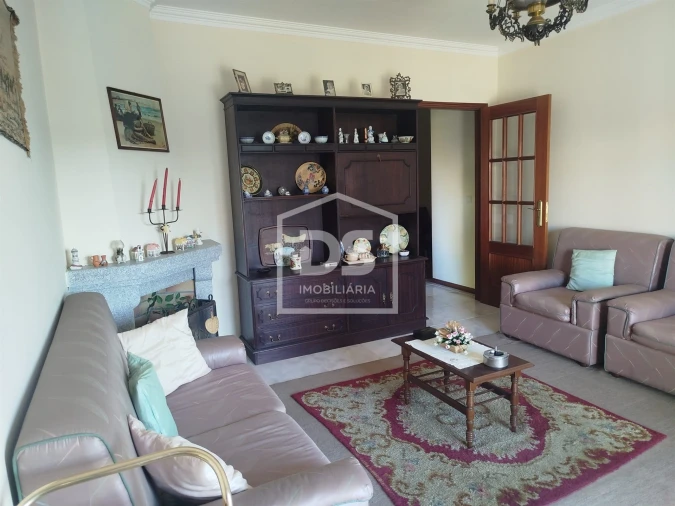 Apartamento T2 para Venda em Currelos, Papízios e Sobral Foto 17