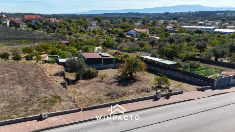 Terreno para Venda em Cabanas de Viriato