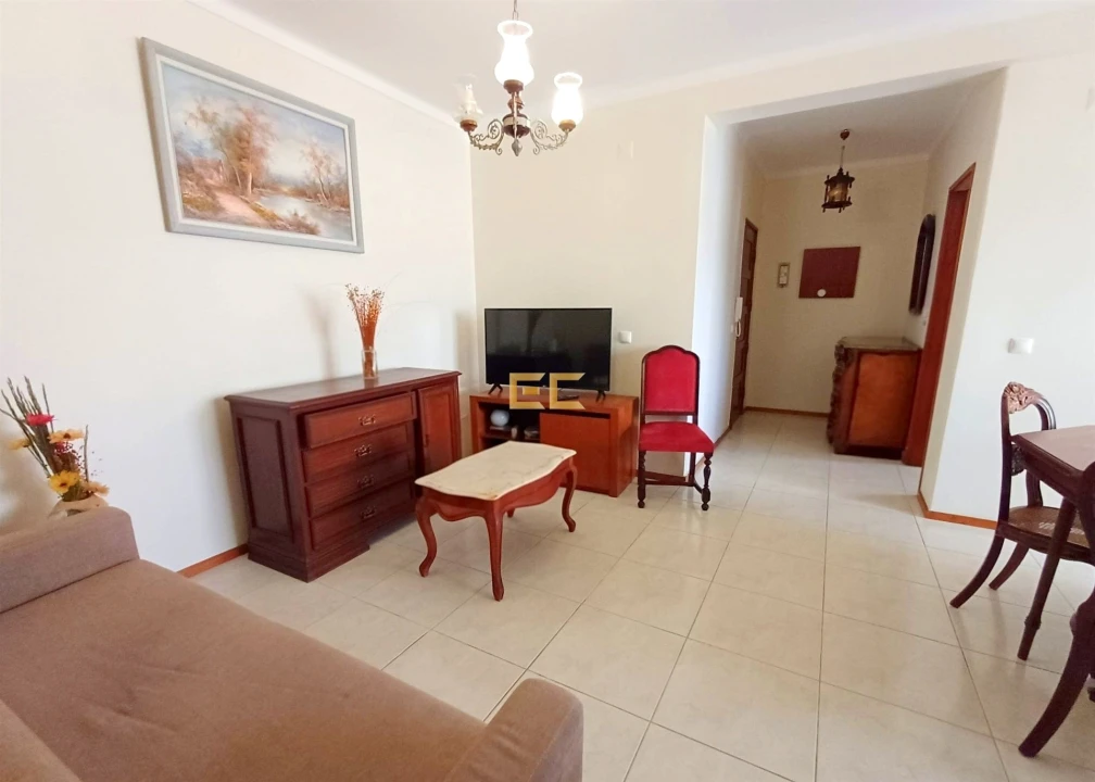Apartamento T3 para Arrendamento em Buarcos Foto 3