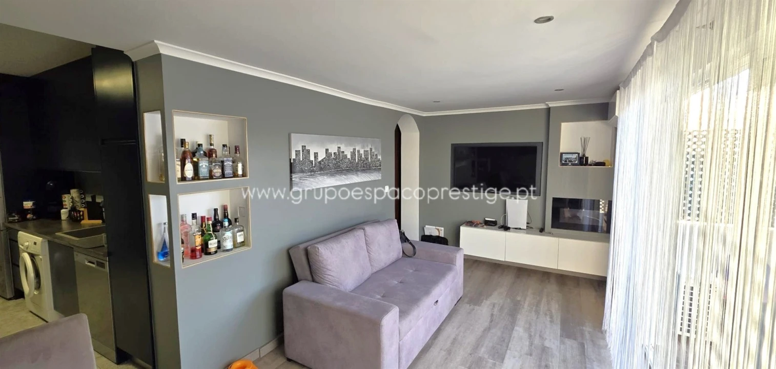 Apartamento T3 para Venda em Olhão Foto 9