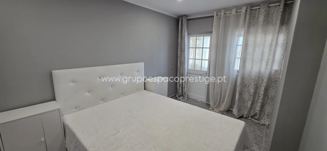 Apartamento T3 para Venda em Olhão Foto 17