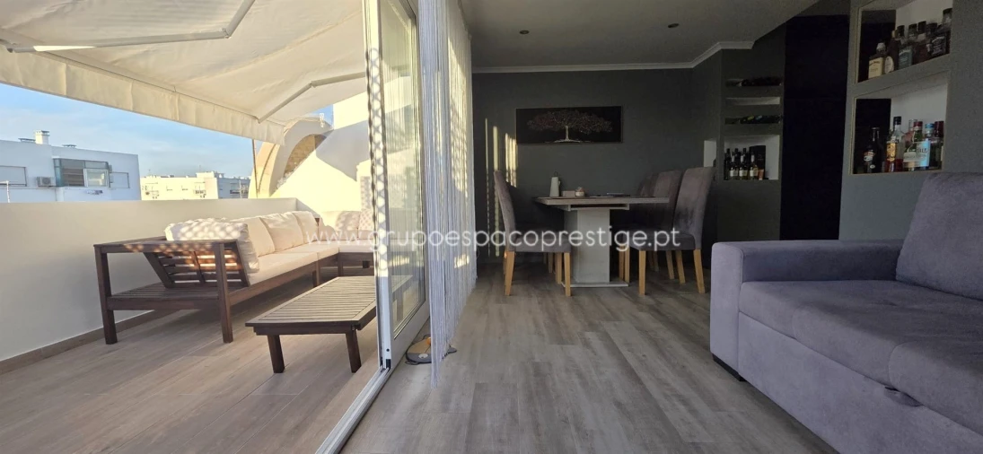 Apartamento T3 para Venda em Olhão Foto 3