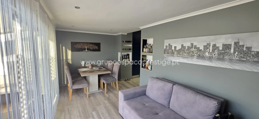 Apartamento T3 para Venda em Olhão Foto 2