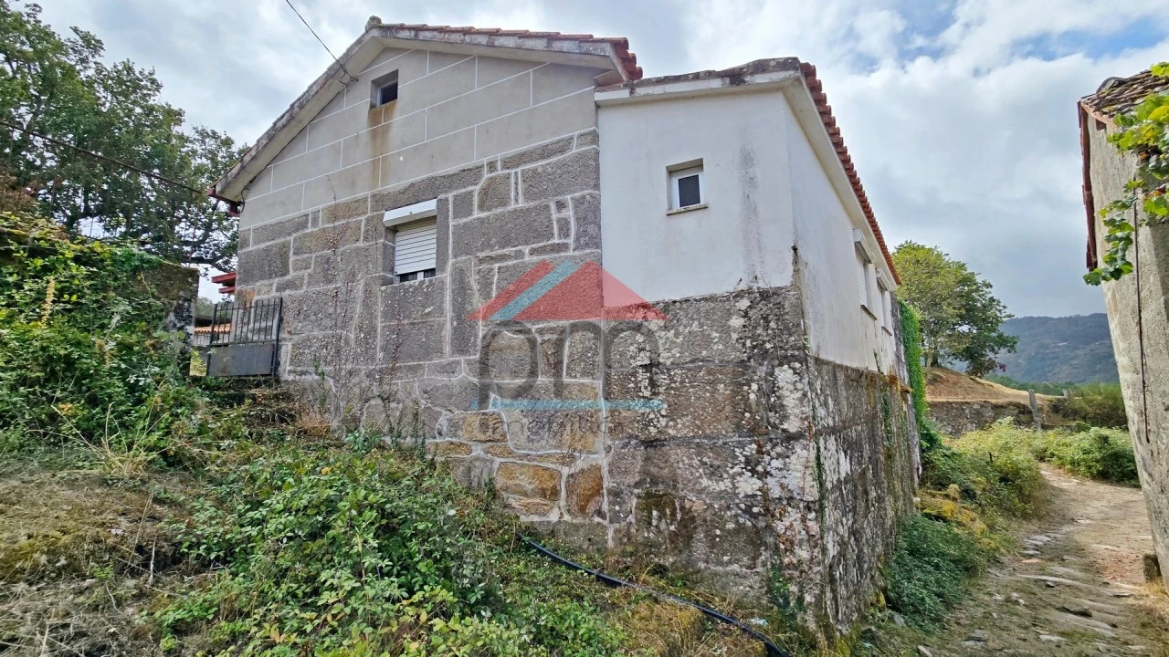 Moradia T2 para Venda em Merufe Foto 9