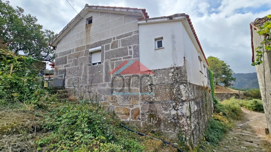 Moradia T2 para Venda em Merufe Foto 9