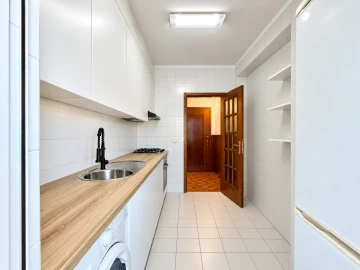 Apartamento T3 para Venda em Abraveses