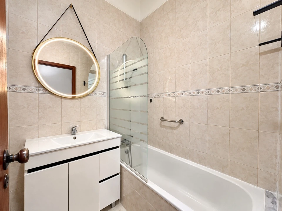 Apartamento T3 para Venda em Abraveses Foto 15