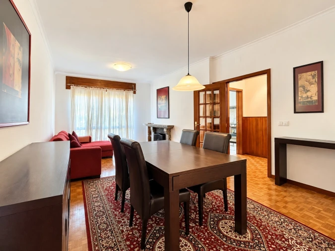 Apartamento T3 para Venda em Abraveses Foto 2