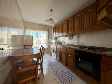 Apartamento T1 para Arrendamento em Arcozelo