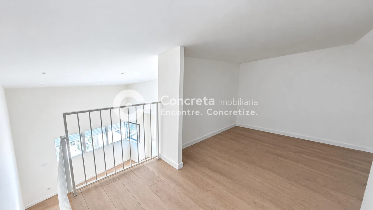 Apartamento T0 para Venda em Braga (Maximinos, Sé e Cividade) Foto 8