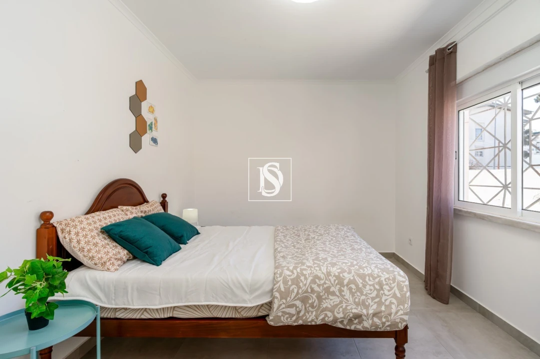Apartamento T7 para Venda em Caparica e Trafaria Foto 104