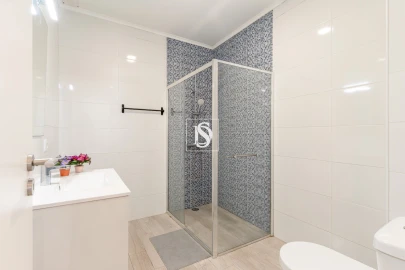Apartamento T7 para Venda em Caparica e Trafaria