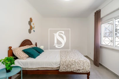 Apartamento T7 para Venda em Caparica e Trafaria