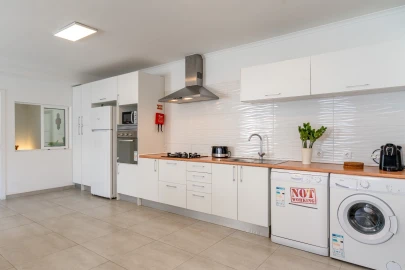 Apartamento T7 para Venda em Caparica e Trafaria
