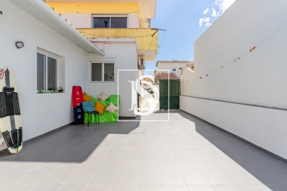 Apartamento T7 para Venda em Caparica e Trafaria