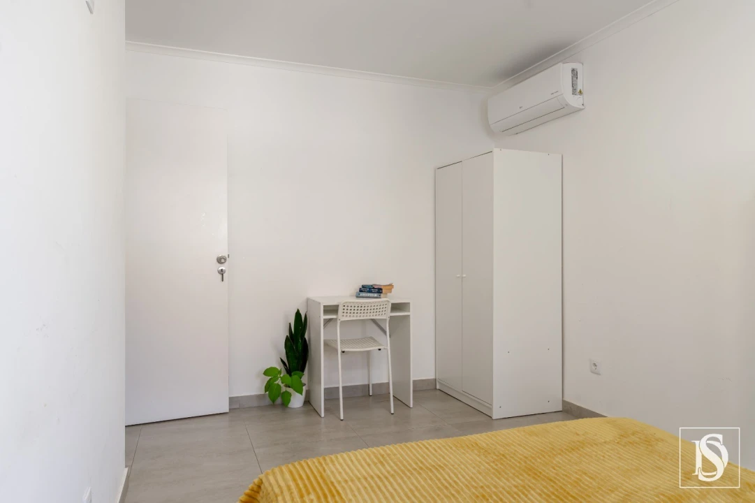 Apartamento T7 para Venda em Caparica e Trafaria Foto 81