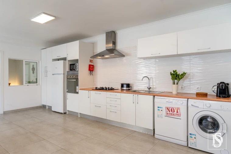 Apartamento T7 para Venda em Caparica e Trafaria Foto 91