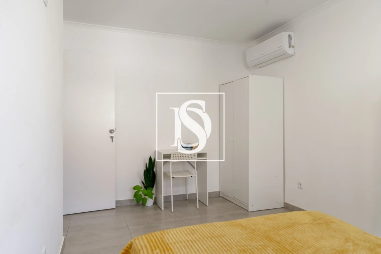Apartamento T7 para Venda em Caparica e Trafaria Foto 31