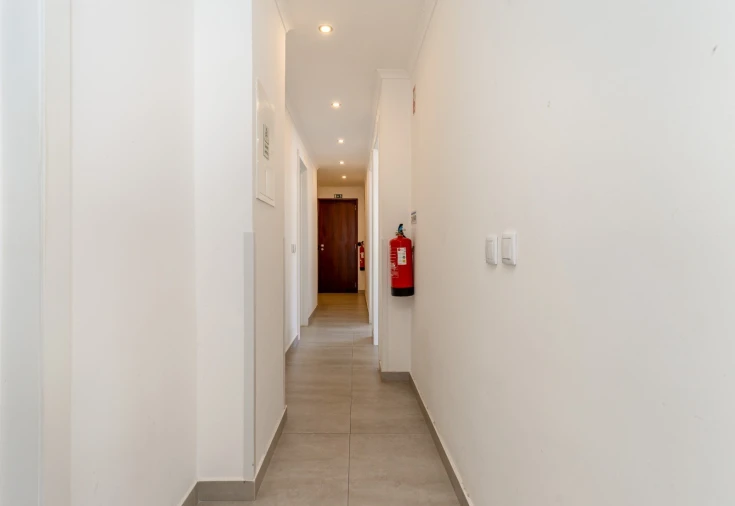 Apartamento T7 para Venda em Caparica e Trafaria Foto 11