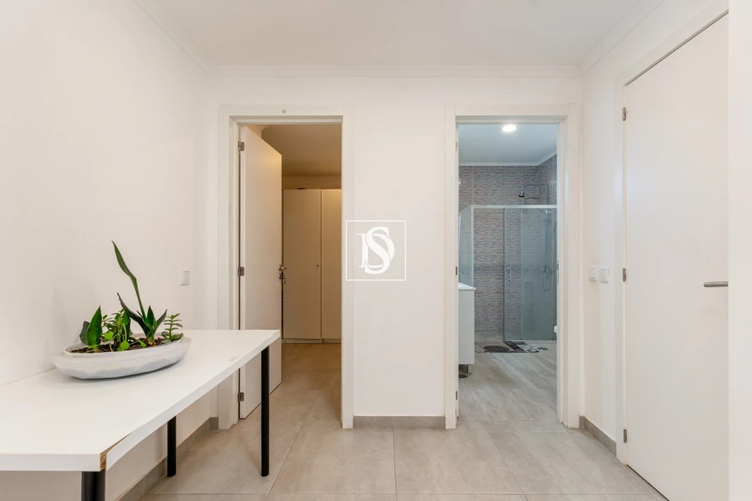 Apartamento T7 para Venda em Caparica e Trafaria Foto 109